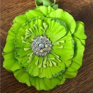 Tiek green flower headband